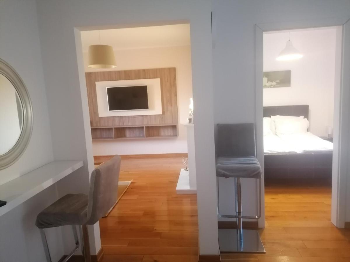 Monte Pula, Free Parking Apartment Екстериор снимка