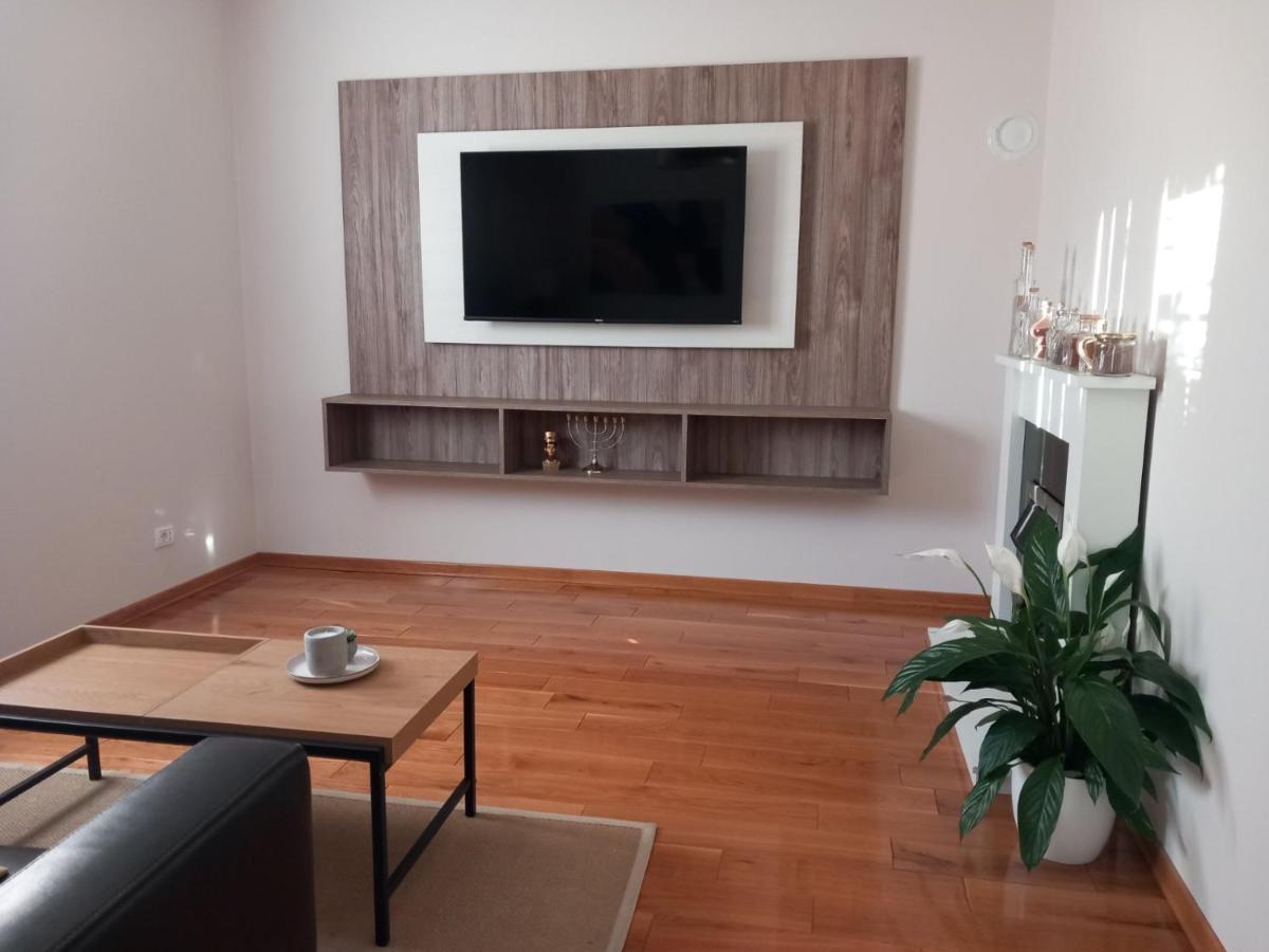 Monte Pula, Free Parking Apartment Екстериор снимка